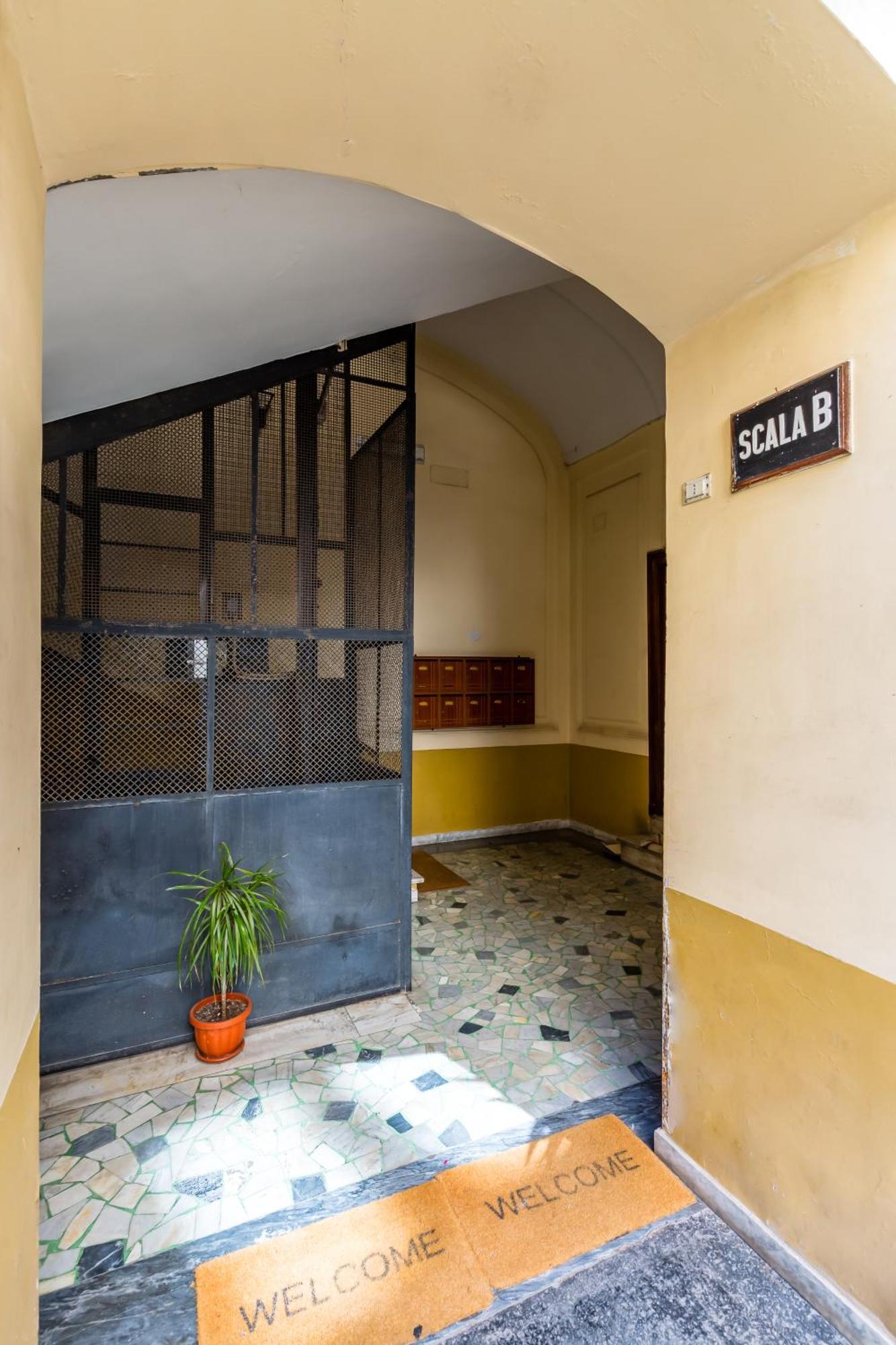 Ferienwohnung Duomo Grand Family Loft Neapel Exterior foto